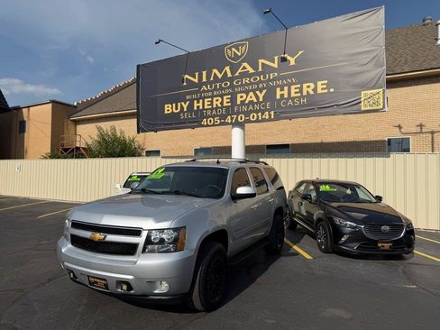 Used 2014 Chevrolet Tahoe LT RWD image 3