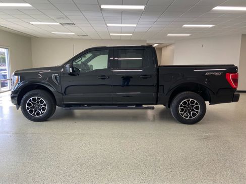 Used 2022 Ford F150 XLT w/ Equipment Group 302A High image 12