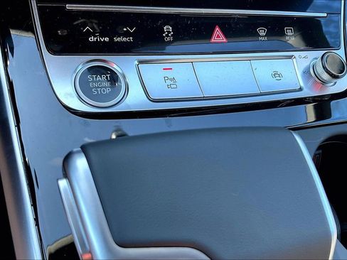 New 2026 Audi Q8 Premium Plus image 29