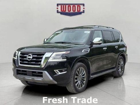 Used 2024 Nissan Armada Platinum w/ Captain's Chairs Package image 3