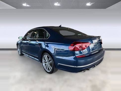 Used 2019 Volkswagen Passat 2.0T SE R-Line FWD image 3