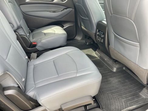 Used 2020 Buick Enclave Premium w/ Sun and Sites Package AWD/4WD image 36