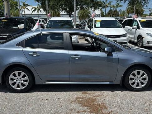 Certified 2025 Toyota Corolla LE FWD image 11