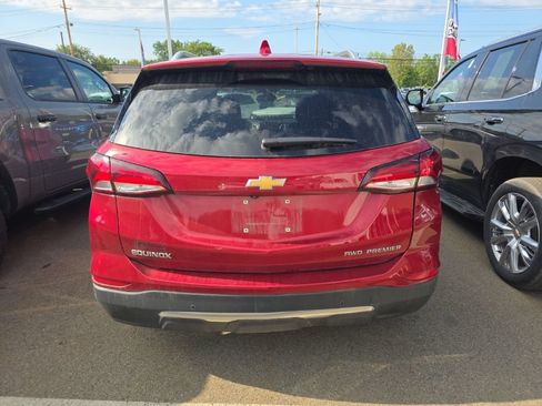 Used 2023 Chevrolet Equinox Premier AWD/4WD image 8