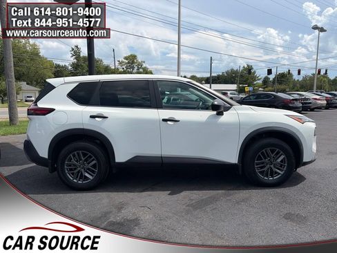 Used 2022 Nissan Rogue S FWD image 4