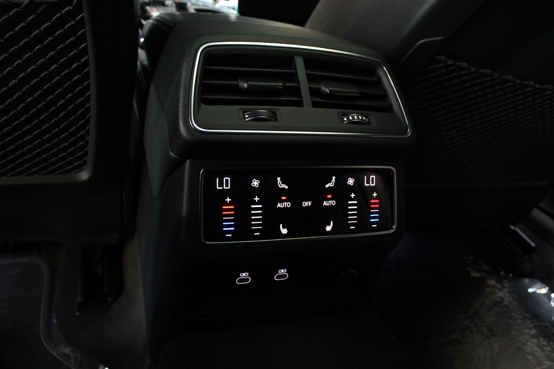 Used 2022 Audi S7 Prestige AWD/4WD image 38