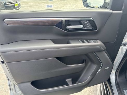 New 2026 Chevrolet Tahoe Premier image 21