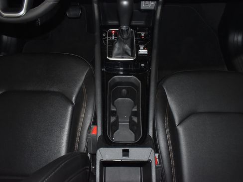 Used 2024 Jeep Compass Limited AWD/4WD image 24