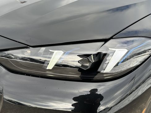 Used 2026 BMW 430i xDrive w/ M Sport Package image 6