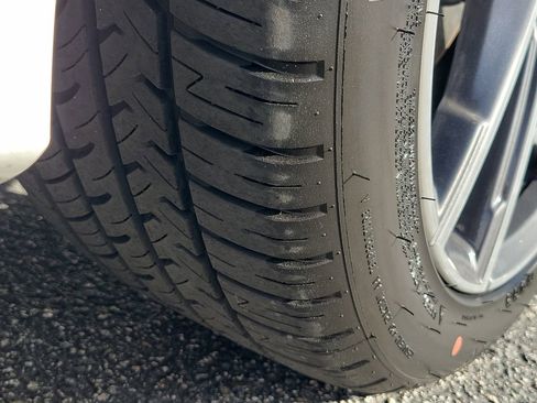 Used 2021 BMW 330i Sedan w/ Premium Package image 29