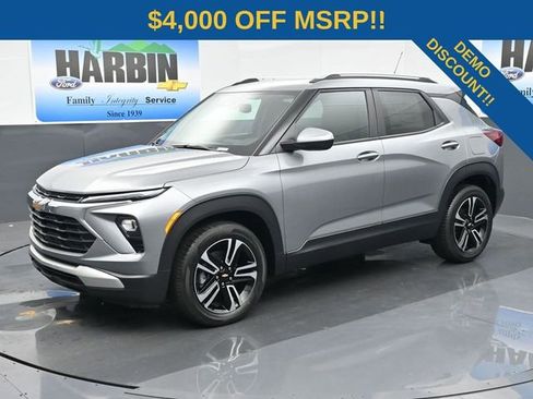 New 2026 Chevrolet TrailBlazer LT w/ Convenience Package FWD image 1