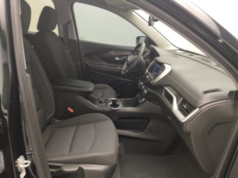 Used 2022 GMC Terrain SLE w/ Driver Convenience Package image 21