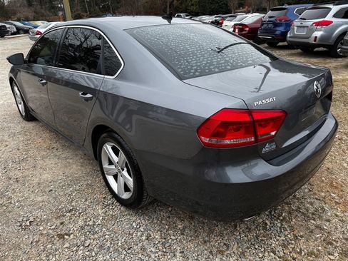 Used 2012 Volkswagen Passat 2.5 SE FWD image 7