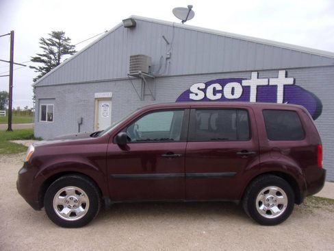 Used 2013 Honda Pilot LX image 1