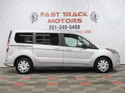 Used 2021 Ford Transit Connect XLT FWD image 4