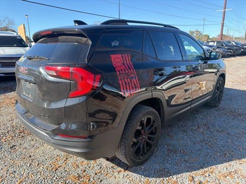 Used 2019 GMC Terrain SLE w/ Driver Convenience Package image 3