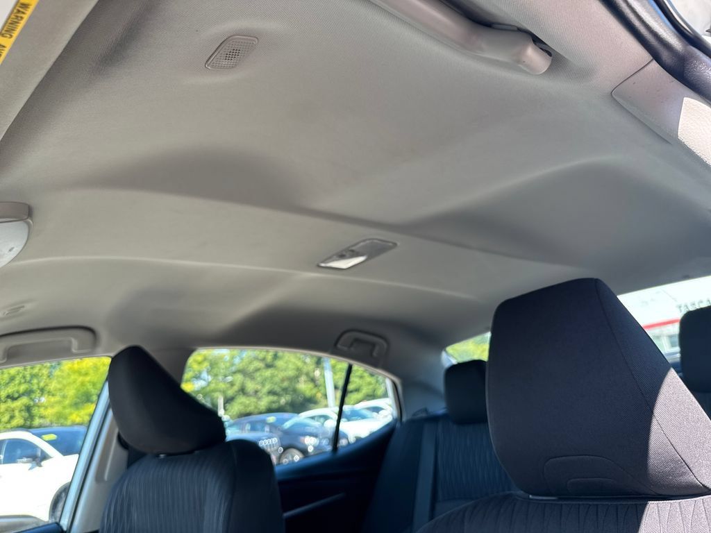 Used 2025 Toyota Camry LE FWD image 15