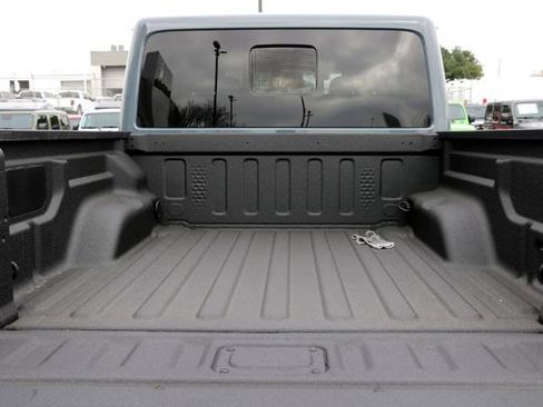 New 2026 Jeep Gladiator Rubicon w/ Steel Bumper Group image 21