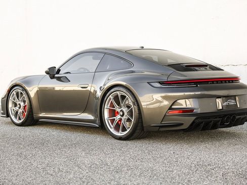 Used 2022 Porsche 911 GT3 image 9