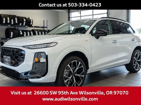 Certified 2026 Audi Q3 quattro 2.0T AWD/4WD image 3