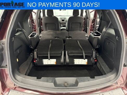 Used 2018 Ford Explorer XLT AWD/4WD image 37