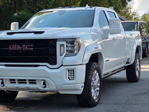 Used 2021 GMC Sierra 2500 Denali w/ Denali Ultimate Package AWD/4WD image 3