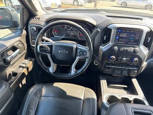 Used 2020 Chevrolet Silverado 1500 RST image 18