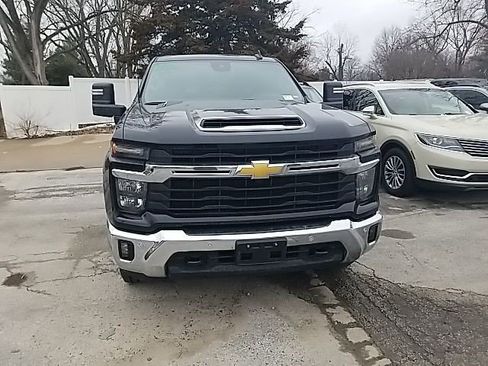 Certified 2025 Chevrolet Silverado 2500 LT w/ Safety Package AWD/4WD image 6