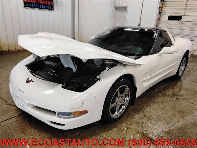Used 2002 Chevrolet Corvette Coupe w/ Preferred Equipment Group2 RWD image 4