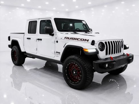 Used 2021 Jeep Gladiator Rubicon AWD/4WD image 7