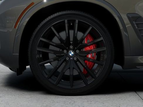 New 2026 BMW X5 xDrive40i w/ M Sport Package AWD/4WD image 7