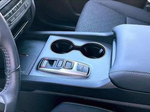 Used 2025 Honda Ridgeline Sport image 14