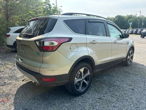 Used 2018 Ford Escape SEL AWD/4WD image 8