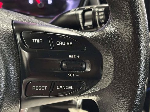 Used 2020 Kia Rio S FWD image 29