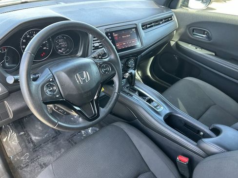 Used 2022 Honda HR-V Sport image 19