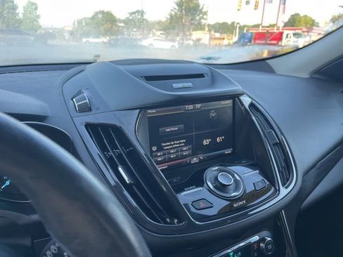 Used 2014 Ford Escape Titanium w/ Equipment Group 401A FWD image 23