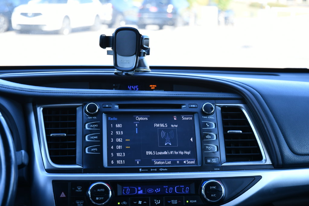 Used 2016 Toyota Highlander XLE AWD/4WD image 20