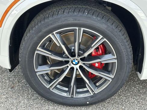 New 2026 BMW X5 xDrive40i AWD/4WD image 7