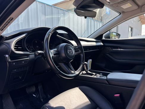 Used 2023 MAZDA MAZDA3 s FWD image 16