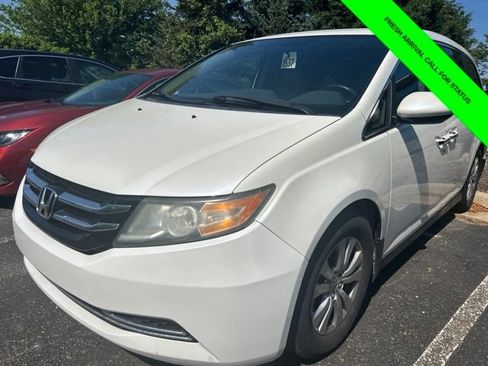 Used 2016 Honda Odyssey EX image 1
