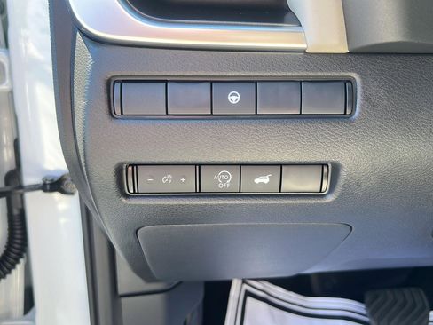 New 2026 Nissan Rogue SV w/ SV Premium Package image 19