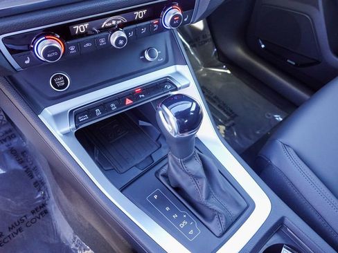 New 2025 Audi Q3 2.0T Premium image 21