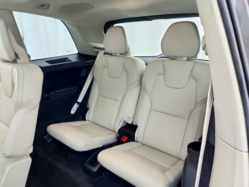Certified 2022 Volvo XC90 T6 Inscription w/ Advanced Package image 31