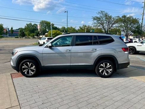 Certified 2026 Volkswagen Atlas SE AWD/4WD image 4