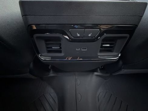 New 2026 Chevrolet Silverado 1500 ZR2 w/ ZR2 Bison Edition AWD/4WD image 22