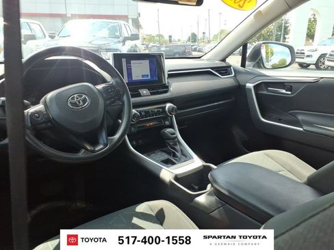 Used 2023 Toyota RAV4 XLE AWD/4WD image 13