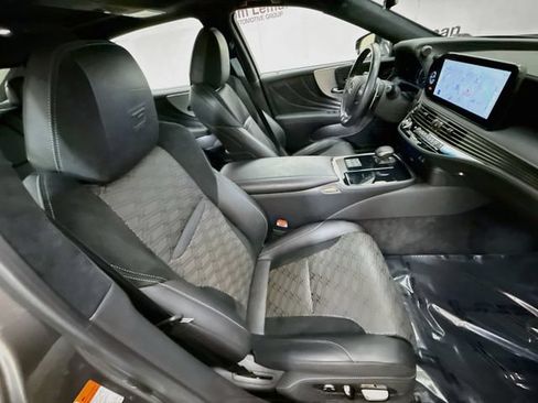 Used 2023 Lexus LS 500 F Sport AWD/4WD image 31
