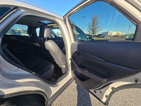 Used 2022 MAZDA CX-30 AWD 2.5 S w/ Premium Package image 13