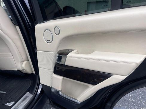 Used 2014 Land Rover Range Rover Autobiography AWD/4WD image 9
