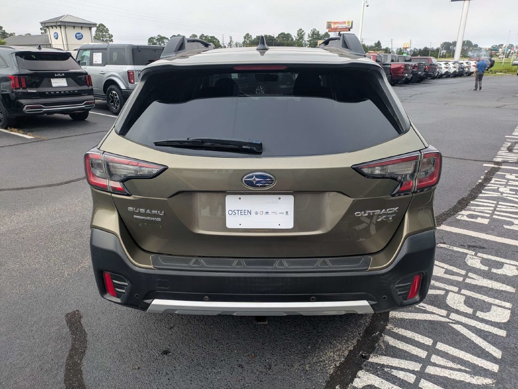 Used 2022 Subaru Outback Limited XT AWD/4WD image 6